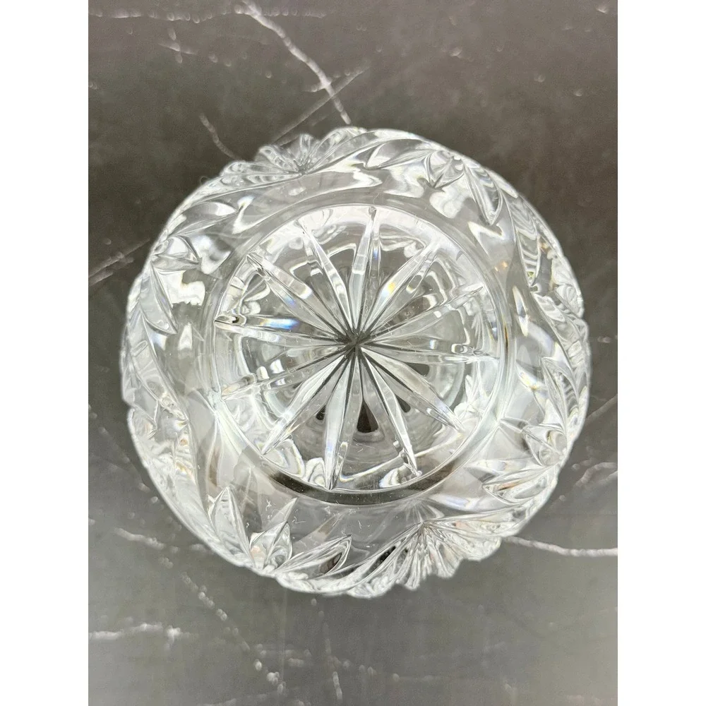 Vintage Bohemian Cut Pinwheel Pattern Cut Crystal Sphere Vase 4